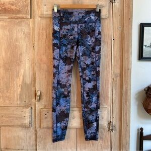 Lululemon Athletica Blue and Purple Speed Up Tights Leggings Women’s size 4